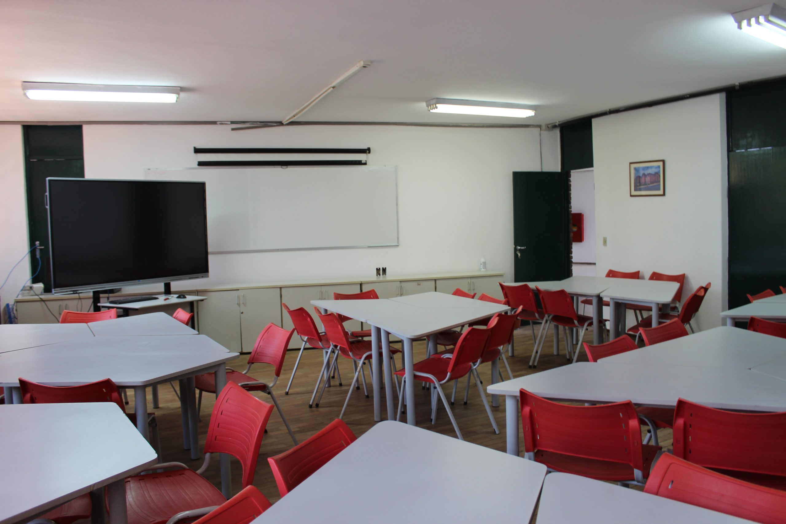 Secretaria de Educação reabre edital para seleção de professores efetivos da rede